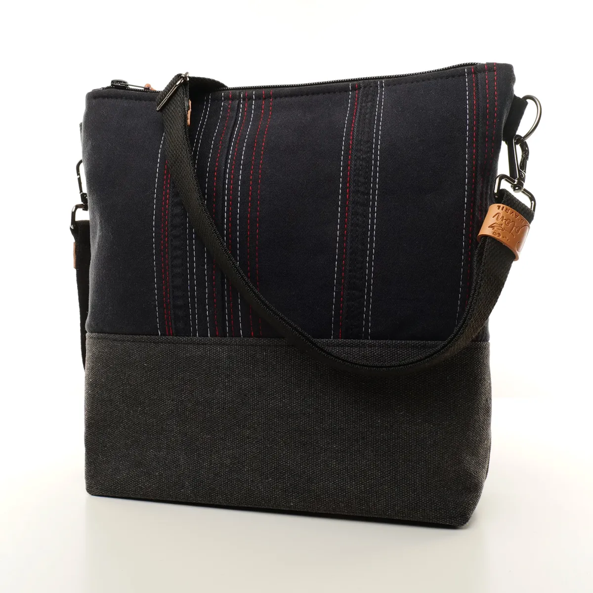 Sac à main bandoulière Coton d'Avril BEATRIS Edition Jean carbone rubis