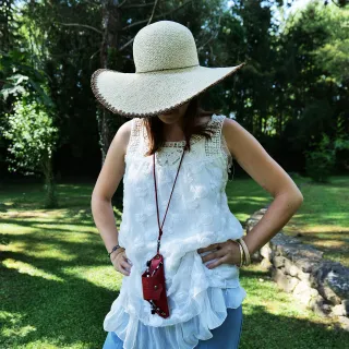 Étui à lunettes PLICO cuir rouge