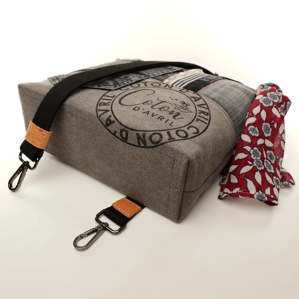 Sac à main bandoulière Coton d'Avril BEATRIS Edition Jean Cobalt