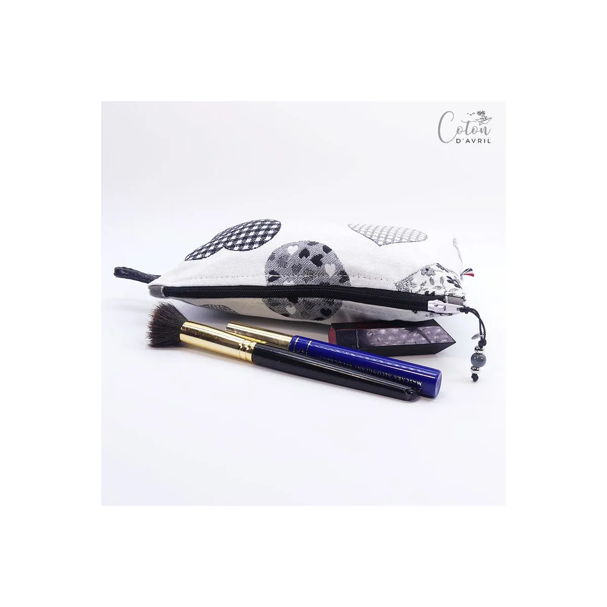 Pochette Trousse Maquillage CŒURS NB