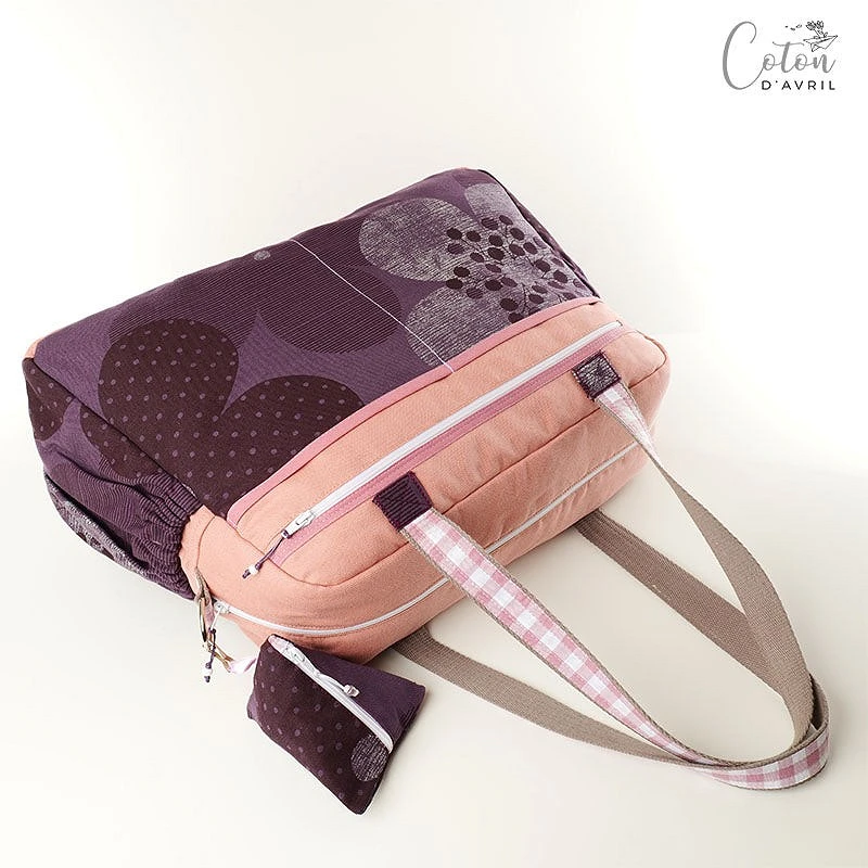 Sac à langer ou sac weekend rose imprimé violet