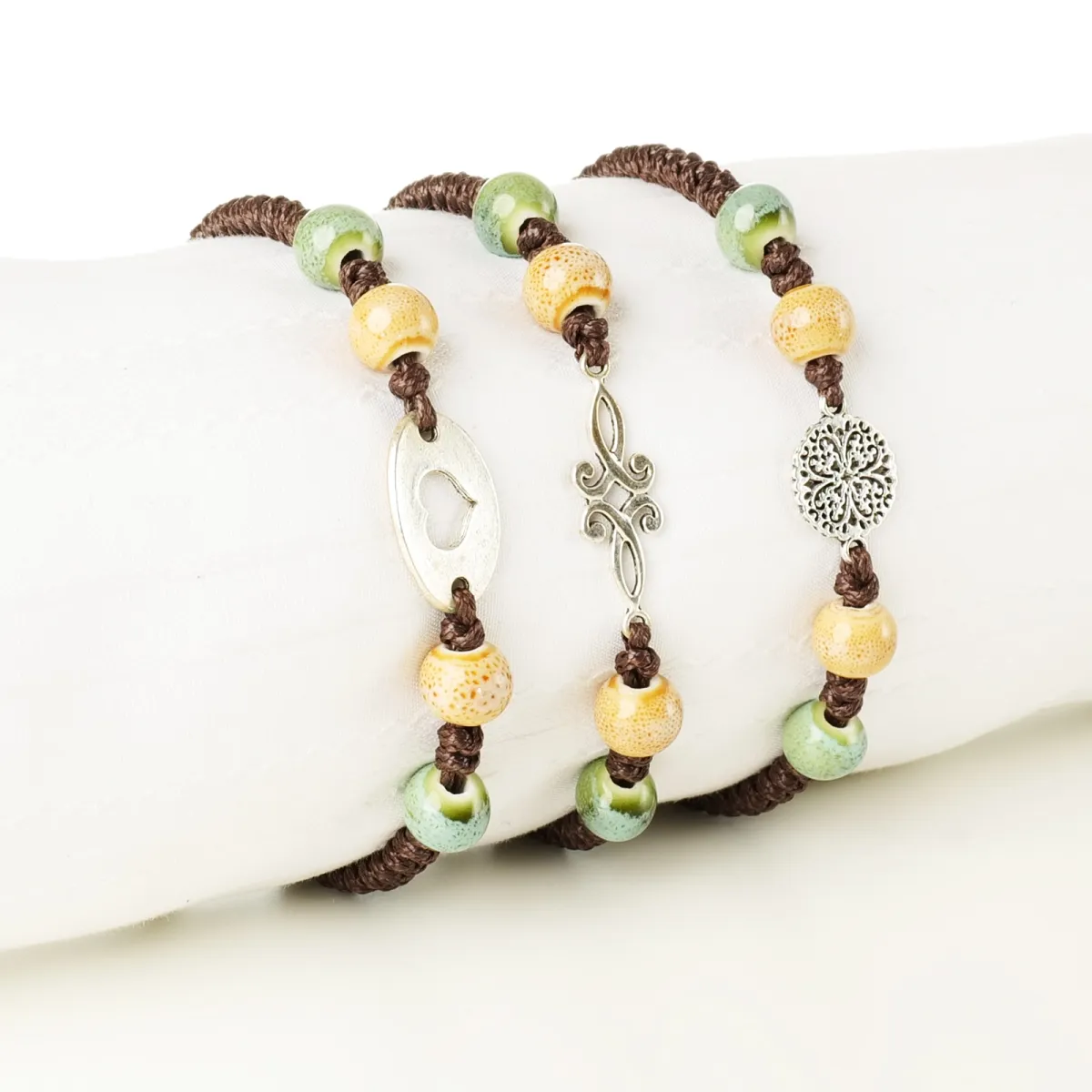Bracelet coton d'avril Verdon