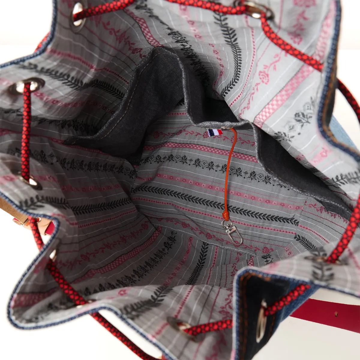 Sac seau Coton d'Avril ANGELE Jean EDITION
