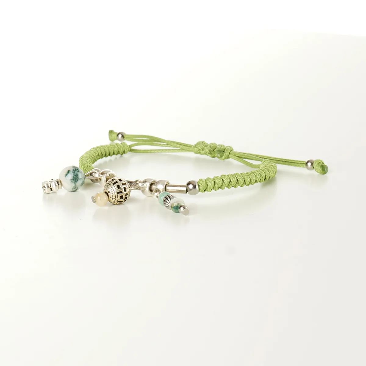 Bracelet coton d'avril Lourmarin