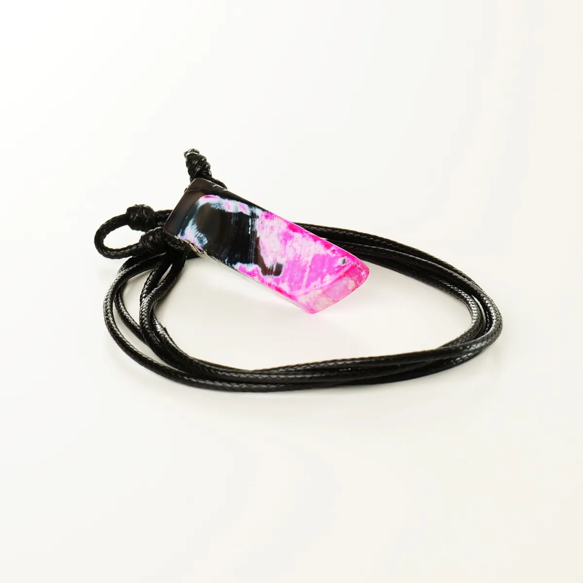 Collier Pierre d'Agate Fuchsia Coton d'Avril