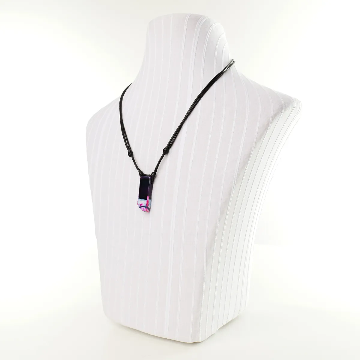 Collier Pierre d'Agate Fuchsia Coton d'Avril