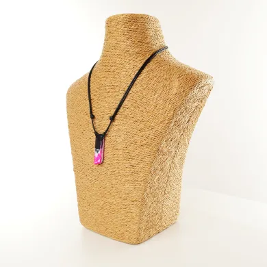 Collier Pierre d'Agate Fuchsia Coton d'Avril