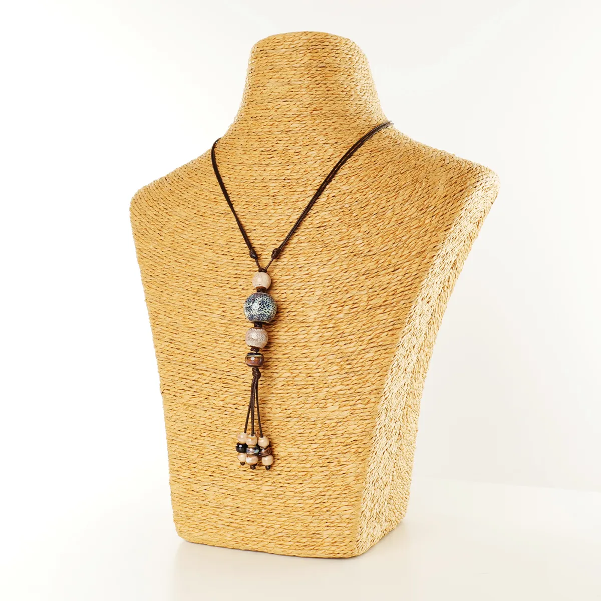 Collier Aigues Brun coton d'avril