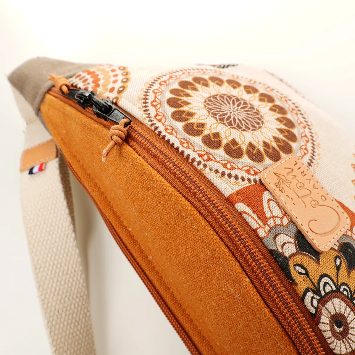 Sac banane Coton d'Avril Melisse Mandala brun