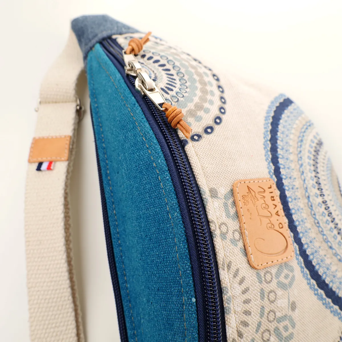 Sac banane Coton d'Avril Melisse Mandala bleu