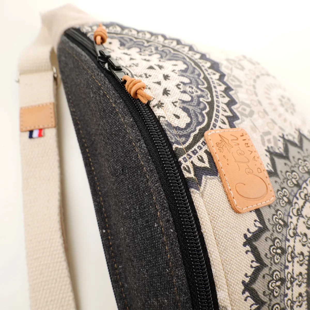 Sac banane Coton d'Avril Melisse Mandala noir