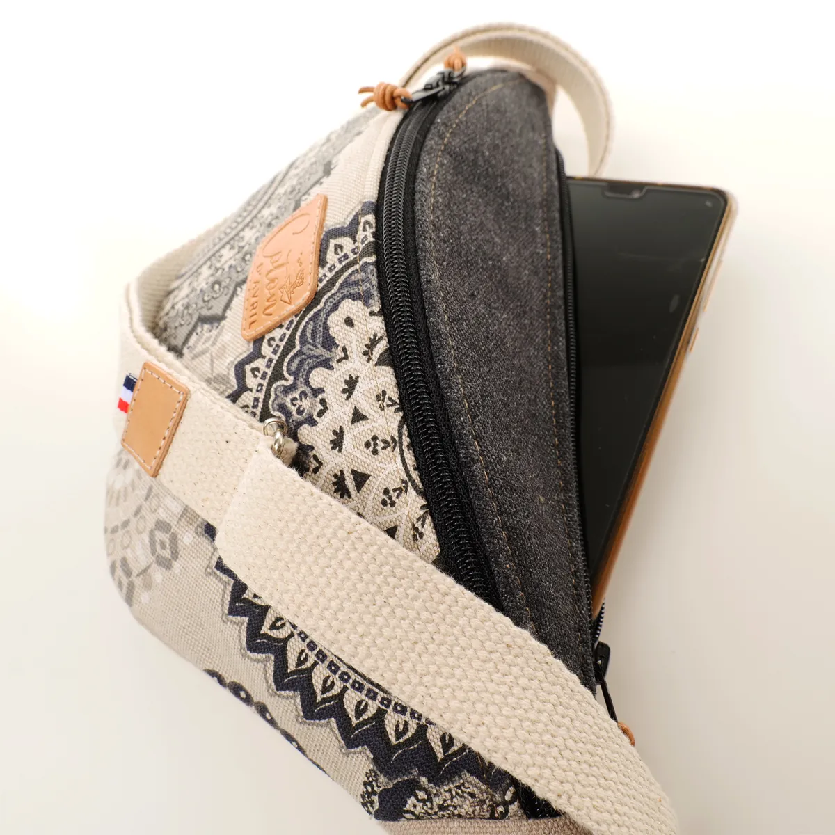 Sac banane Coton d'Avril Melisse Mandala noir