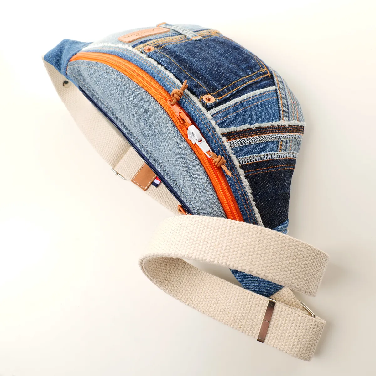 Sac banane Coton d'Avril Melisse Jean EDITION