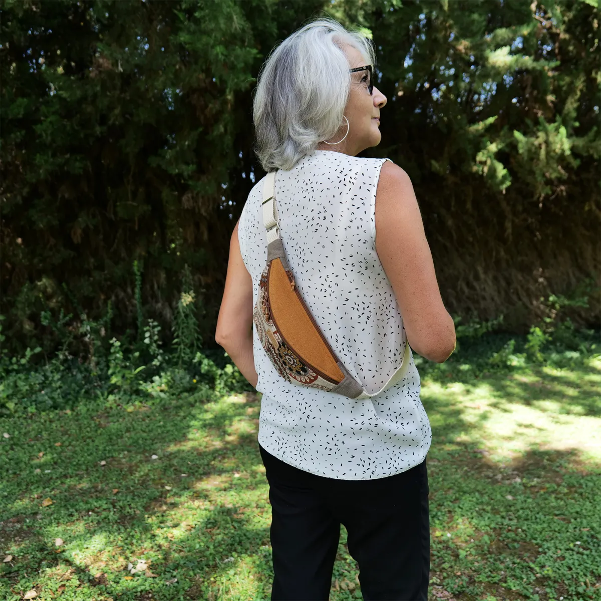 Sac banane Coton d'Avril Melisse Mandala brun