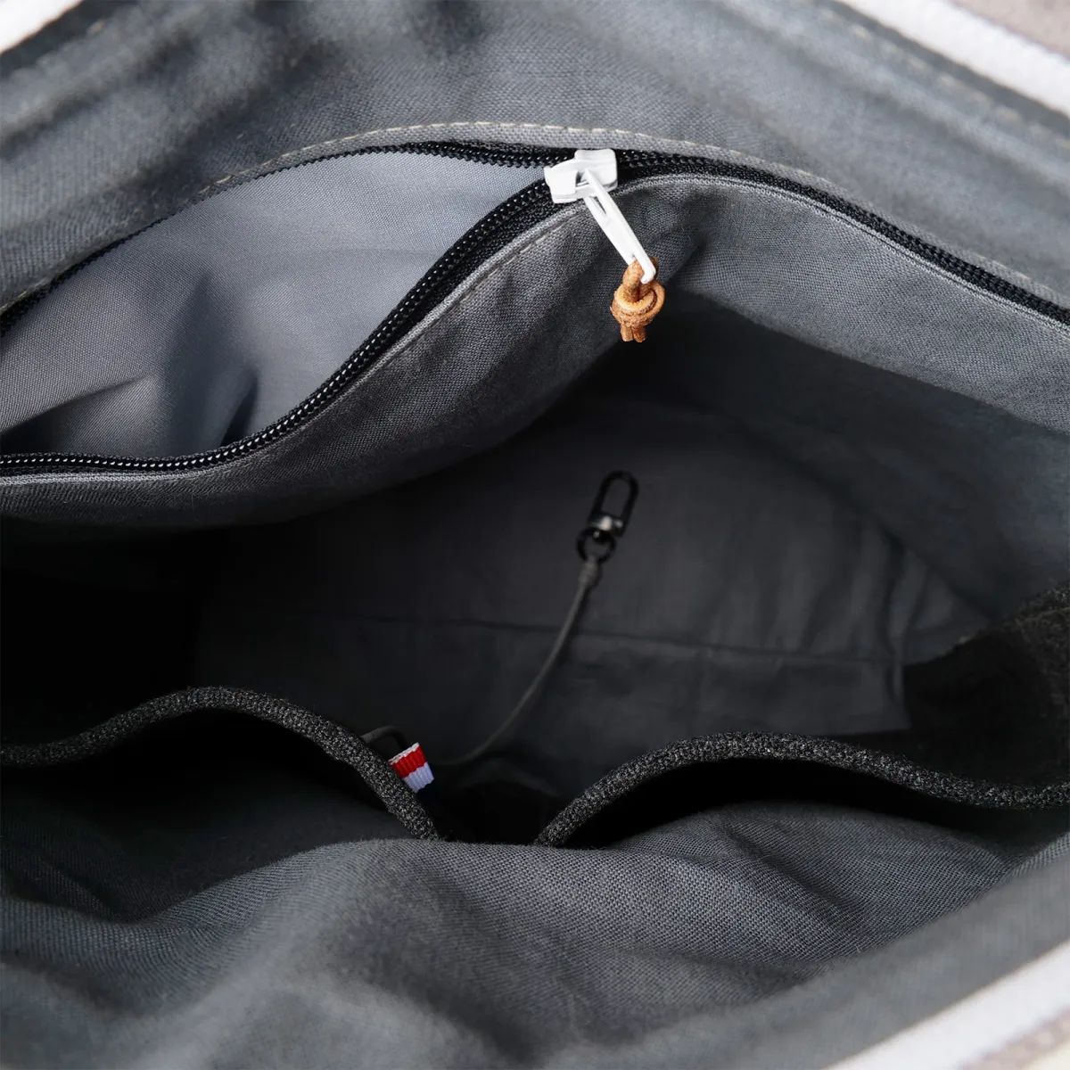 Sac à dos Coton d'Avril ALIS Carbone